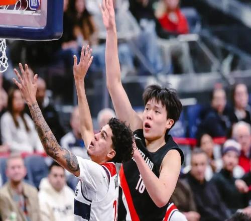 楊瀚森正負(fù)值+11，全隊最高，他進步明顯，已逐漸適應(yīng)NBA！