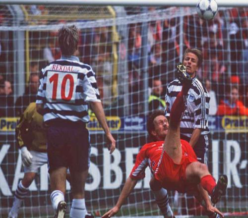 能帶隊力壓拜仁問鼎德甲，卻不受德國隊重用，老炮生不逢時