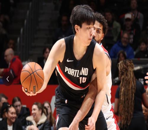 楊瀚森6+5引熱議！獲贊生涯至今最出色一戰(zhàn)球迷喊話斯普利特下課