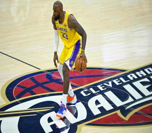 詹姆斯60000分鐘、51000分！都是歷史第一人！