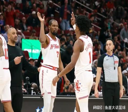火箭出最大短板,杜兰特苦不堪言!乌度卡执迷不悟,申京2人该批