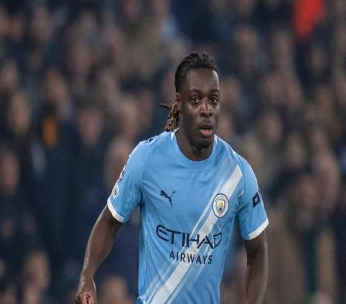 歐冠傷退，多庫社媒：祈禱能夠早日康復