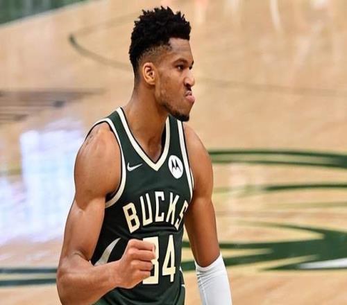 勇士將要傾其所有為交易字母哥或送出4首輪能否再次組成三巨頭