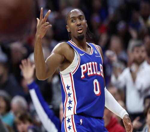 弗拉格轟49+10仍無緣今日最佳！對不起，你碰到不講理的馬克西了