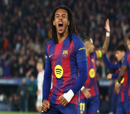 孔德談逆轉(zhuǎn)比賽表示雖然有風(fēng)險(xiǎn)但這種踢法似乎成了傳統(tǒng)_西甲直播