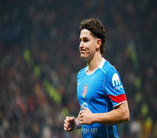 評論員：阿爾瓦雷斯簡直是馬競的維尼修斯翻版不過今年的表現卻像是在夢游_西甲直播