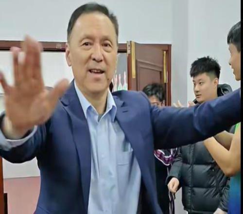 不是林庭謙，不是哈姆雷特，貴叔在更衣室怒贊一人：表現(xiàn)非常優(yōu)秀