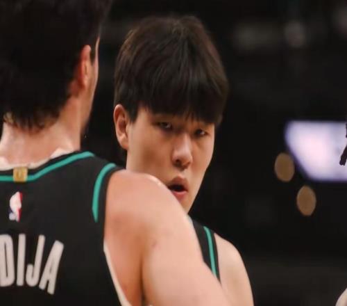 賽季報(bào)銷(xiāo)！楊瀚森慘遭重創(chuàng)，開(kāi)拓者強(qiáng)力中鋒不打了！