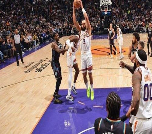 狄龍40+8+4得分生涯新高太陽勝活塞