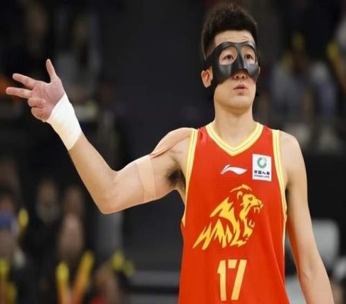 山東男籃不敵衛(wèi)冕冠軍凸顯兩點(diǎn)：邱彪沒(méi)想贏，裁判發(fā)揮比廣廈還好