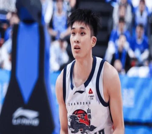 輸廣廈邱彪用人莫名其妙！3將狀態(tài)好被換下，讓于德豪上首發(fā)自爆