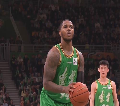 亨特不想離開,想要繼續(xù)效力遼寧隊(duì)