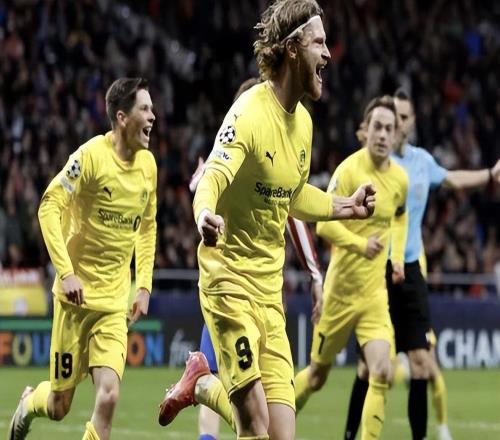 英超5隊(duì)直通歐冠16強(qiáng)，穆帥神奇再現(xiàn)門(mén)將壓哨球晉級(jí)，3隊(duì)有望奪冠