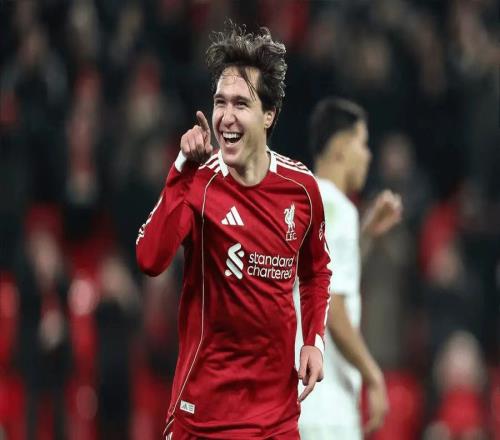 利物浦難求一勝，他的位置不動如山