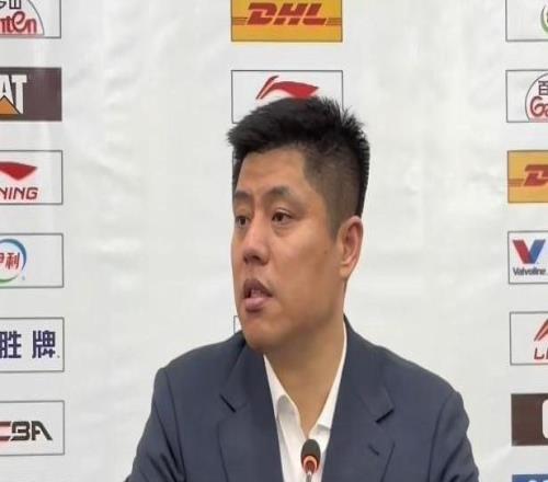 又輸了！3個本土后衛，全得0分，籃板球輸23個，潘江輸掉了斗志