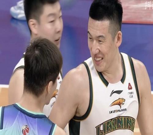 建議解散!遼寧慘敗寧波,隊員毫不在乎,頂薪球員竟然非常高興