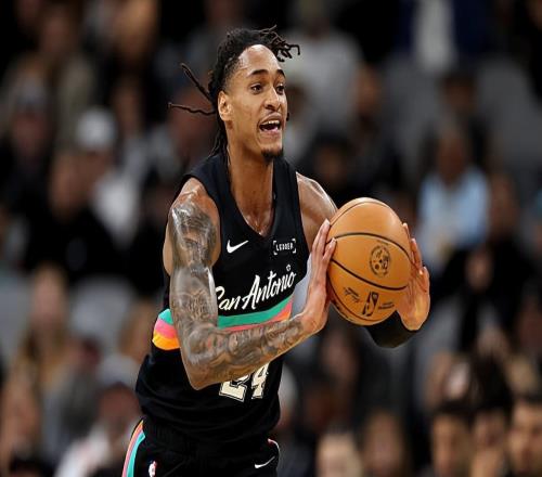 與頂級(jí)投手差距明顯！馬刺需要的是能夠超過(guò)40%三分命中率的球員