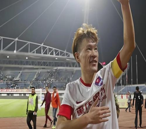 13隊罰分，73人終身禁足！中國足球“大地震”背后的新格局！