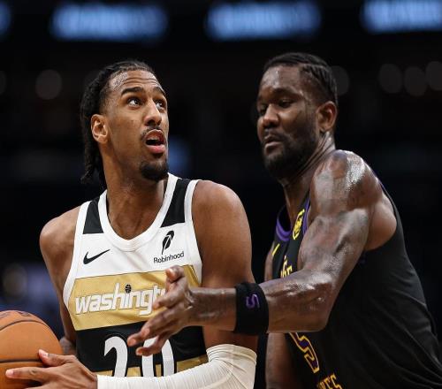 10勝0負不敗定律上線！湖人2米13狀元復蘇：轟28+13化身東皇絕配