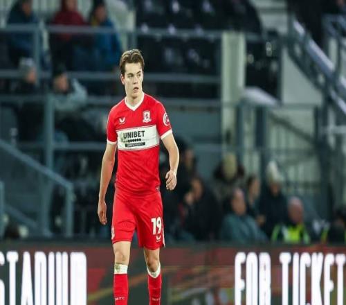 曼晚：尼潘在米堡機會減少，曼城考慮召回他讓他跟一線隊訓(xùn)練