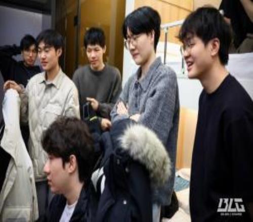 不敵TES慘遭三連?。∧壳癇LG的表現(xiàn)是否符合你的賽前預(yù)期