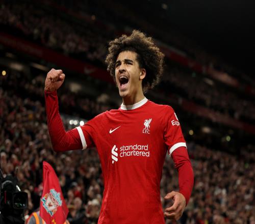 斯洛特表示丹斯若恢復(fù)健康定會(huì)入選比賽名單巴伊切蒂奇仍需等待合練時(shí)機(jī)_英超直播