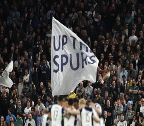 TA：熱刺球迷心情復(fù)雜，輸曼城能讓槍手壓力大+逼弗蘭克下課