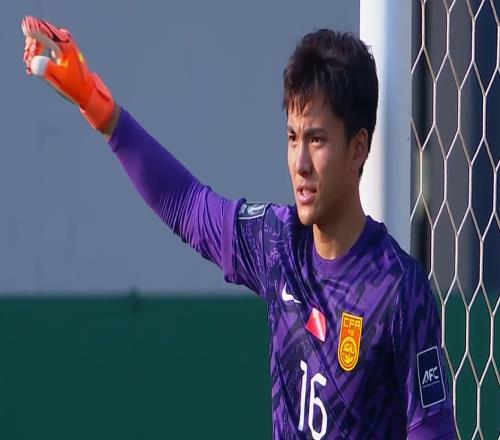 6人在歐洲踢球！曝李昊被切爾西關(guān)注，王鈺棟留洋難了，原因揭曉