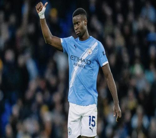 維埃拉：我認(rèn)為格伊與曼城非常匹配，他具備成為領(lǐng)導(dǎo)者的能力