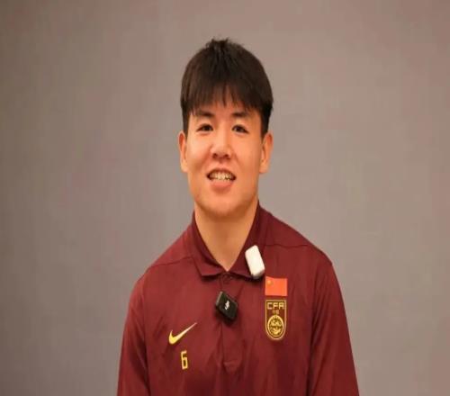 中超轉(zhuǎn)會(huì)動(dòng)向：蓉城又1外援離隊(duì)，徐彬加盟英超，李昊傳來(lái)新消息