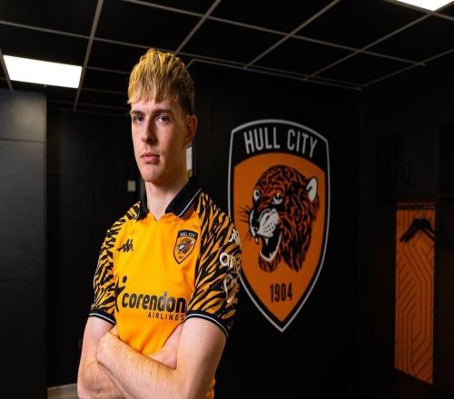 官方：曼聯22歲中場托比科利爾租借加盟赫爾城