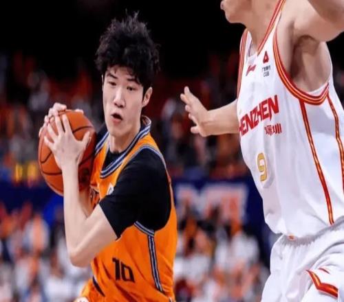 上海10192深圳3喜1憂！白邊+偰李永煒亮眼發(fā)揮，洛夫頓弊端在線