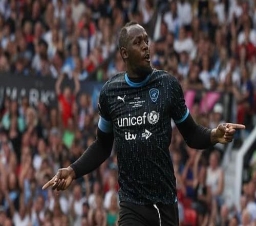 英格蘭業余球隊有多名退役英超球星，博爾特表示也有興趣加入