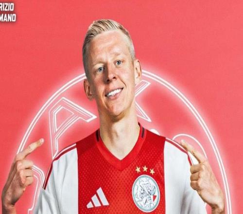 羅馬諾：津琴科已通過阿賈克斯的體檢，將于今日官宣加盟