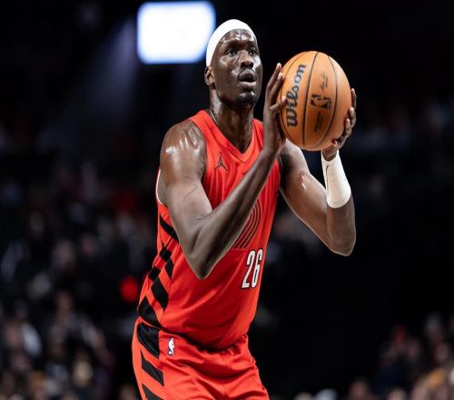 開拓者傷情更新！里斯接受右腳手術(shù)賽季報(bào)銷兩大后衛(wèi)接近復(fù)出