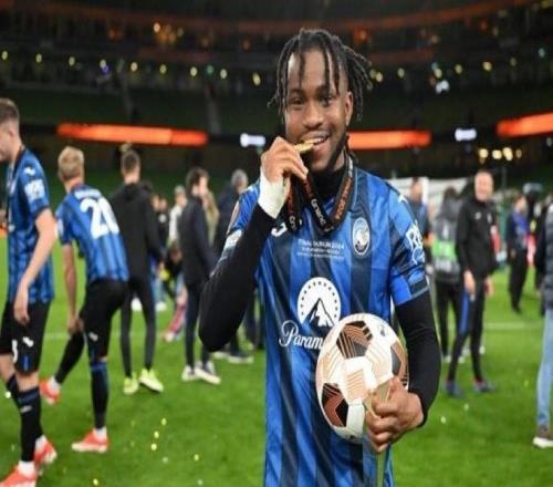 世體：馬競的頭號目標是盧克曼，但報價比費內巴切少1000萬歐