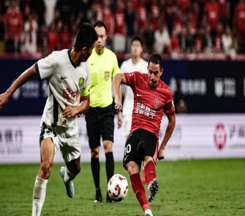 中超扣分結果出現后，國安隊和球迷內部溝通，主題是俱樂部沒錯