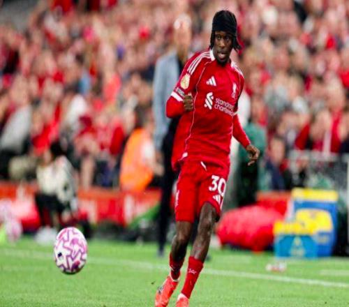 防線危機再度升級！24歲巨星三度受傷，利物浦冬窗引援迫在眉睫