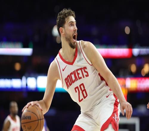 火箭險勝獨行俠!6人得分上雙,烏度卡改用新戰術出手數更平均