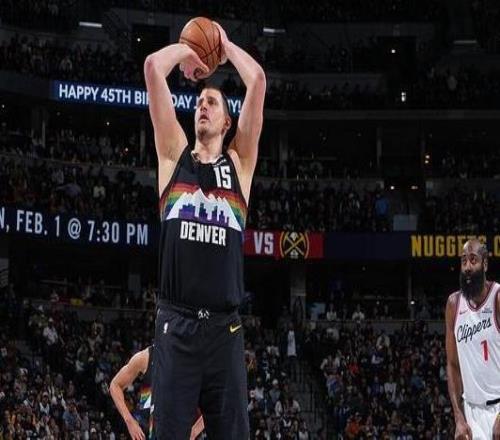 約基奇談傷病:不在乎是否影響常規賽評獎深感自己受上天庇佑