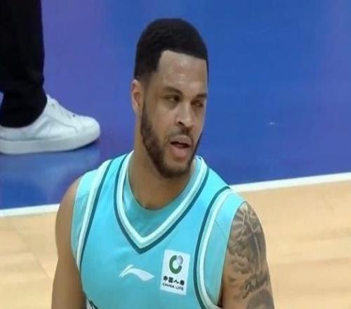 北京vs青島前瞻：許利民賽前為趙睿撿球引關(guān)注劉維偉欲終結(jié)5連敗