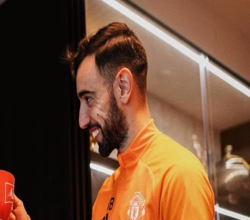 20張圖紀念加盟曼聯6年，B費：這六年的旅途真的很棒