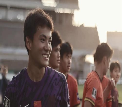 天天炒作李昊留洋，為了流量臉都不要了