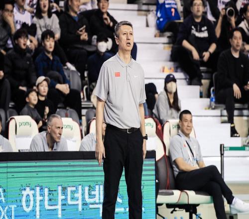 中國男籃迎關鍵戰！陣容換血，兩主帥推薦兩人，郭士強還不考慮嗎