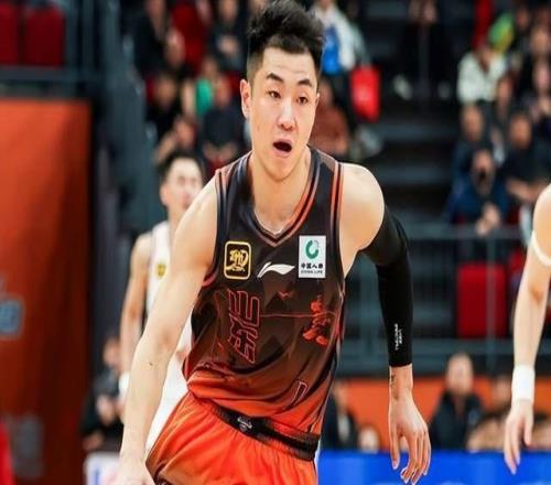 山東險勝廣州贏在裁判：球隊要想走得更遠，兩點決定邱彪必須下課