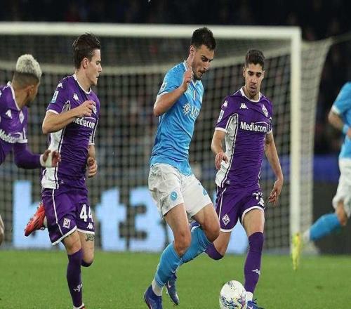 那不勒斯21佛羅倫薩，韋爾加拉、古鐵雷斯建功