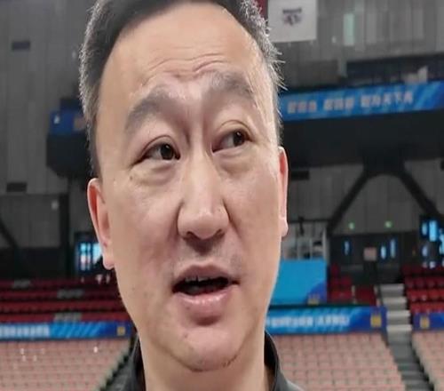 成了劉維偉：我們看上的外援不愿意來，麥基還被首鋼簽了