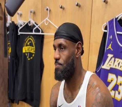 詹皇進(jìn)全明星實至名歸！既不防守又刷數(shù)據(jù)，鐵血2分太適合表演賽