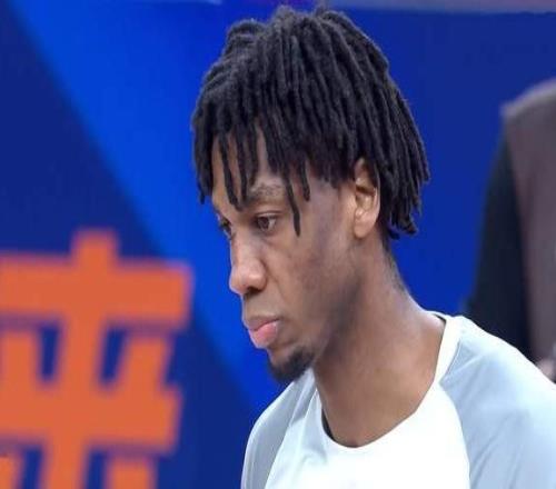 34分大勝,上海男籃新星26分生涯新高,連續爆發2場盧偉挖掘潛力