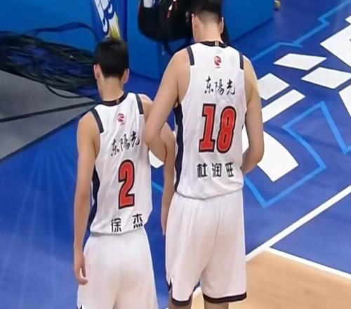 廣東3消息!徐杰最新傷情出爐,朱芳雨做重要決定,奎因聯盟第一